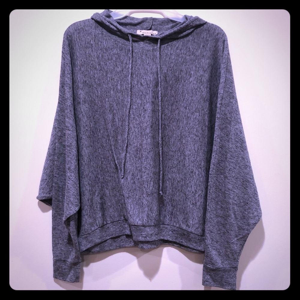 Hooded Top - Picture 2 of 4